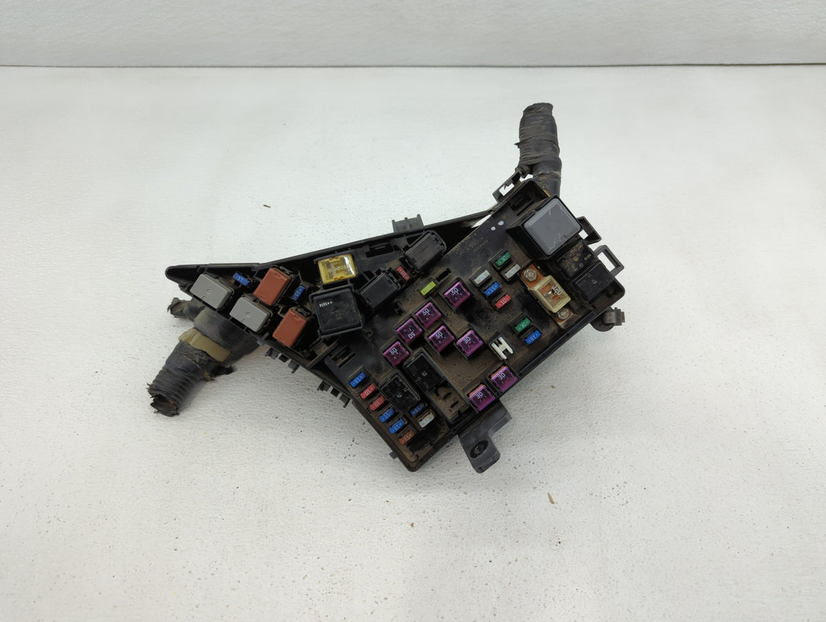2010-2014 Subaru Impreza Fusebox Fuse Box Panel Relay Module P/N:MB100200B MB502096B Fits Fits 2010 2011 2012 2013 2014 OEM 