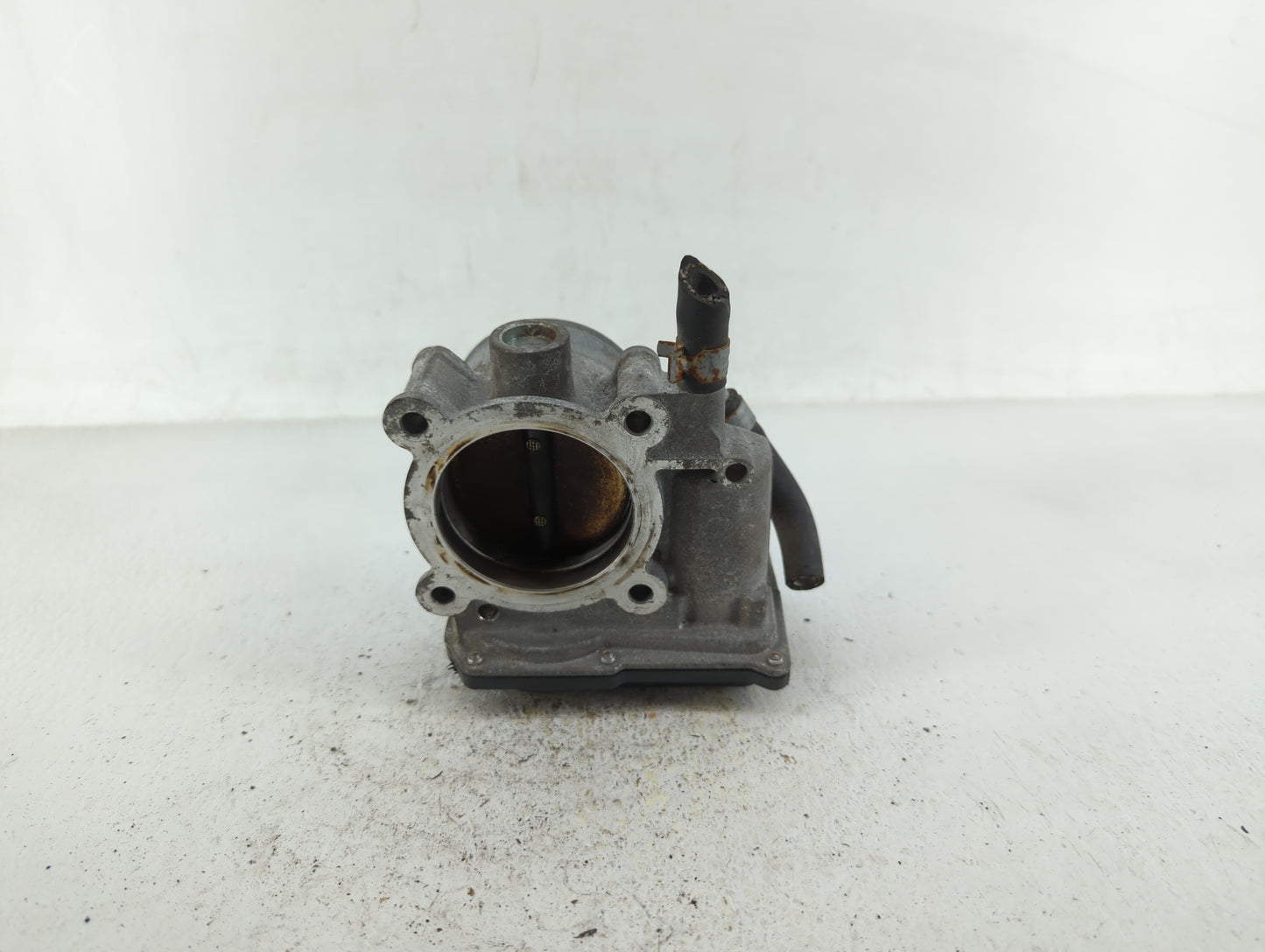 2012-2016 Subaru Impreza Throttle Body P/N:16112AA380 Fits Fits 2011 2012 2013 2014 2015 2016 2017 2018 OEM Used Auto Parts 