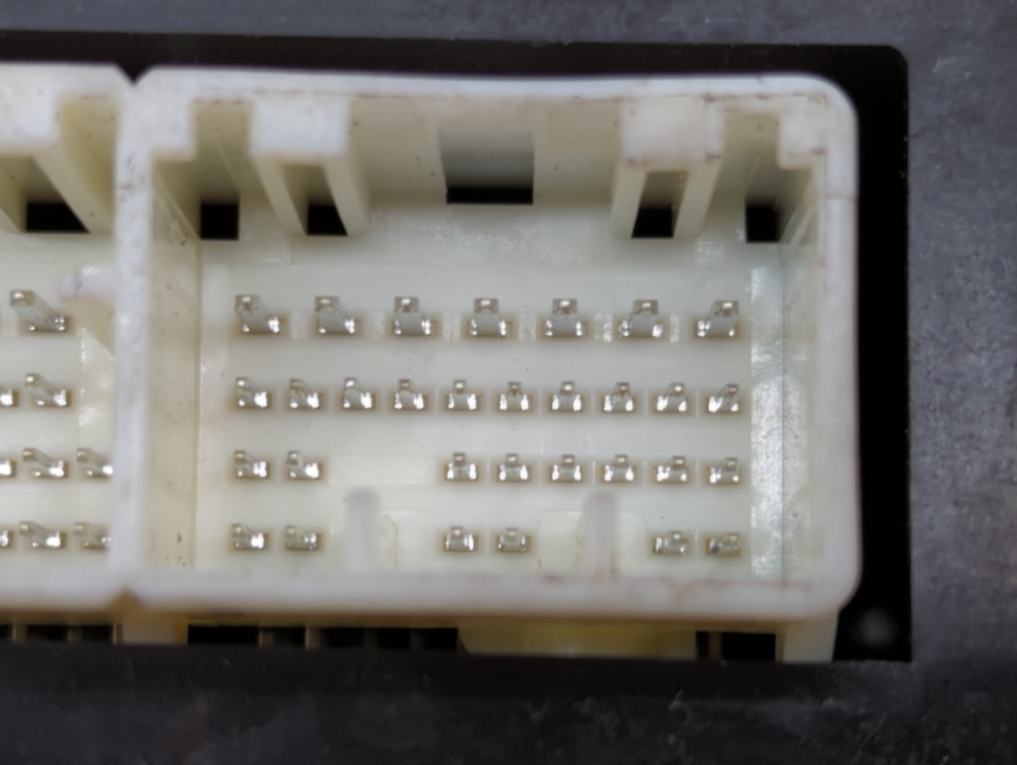 2012 Subaru Impreza PCM Engine Control Computer ECU ECM PCU OEM P/N:112400-7584 22765AC380, 22765AC381, 22765AC420 Fits OEM 