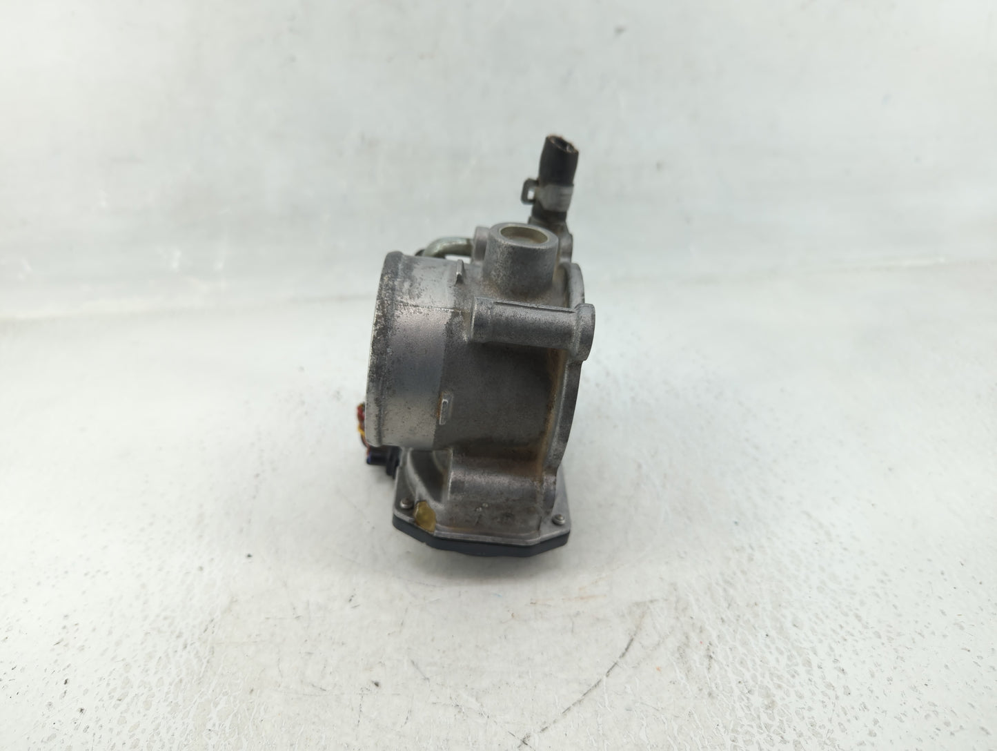 2012-2016 Subaru Impreza Throttle Body P/N:16112AA380 Fits Fits 2011 2012 2013 2014 2015 2016 2017 2018 OEM Used Auto Parts 