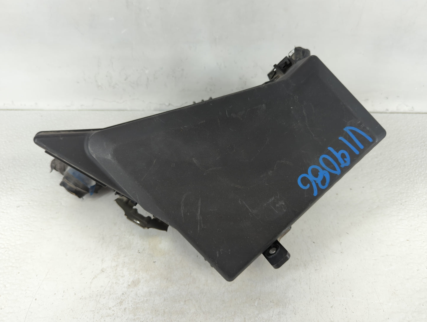2012-2014 Subaru Impreza Fusebox Fuse Box Panel Relay Module P/N:2241F J010 M2 Fits Fits 2012 2013 2014 OEM Used Auto Parts 