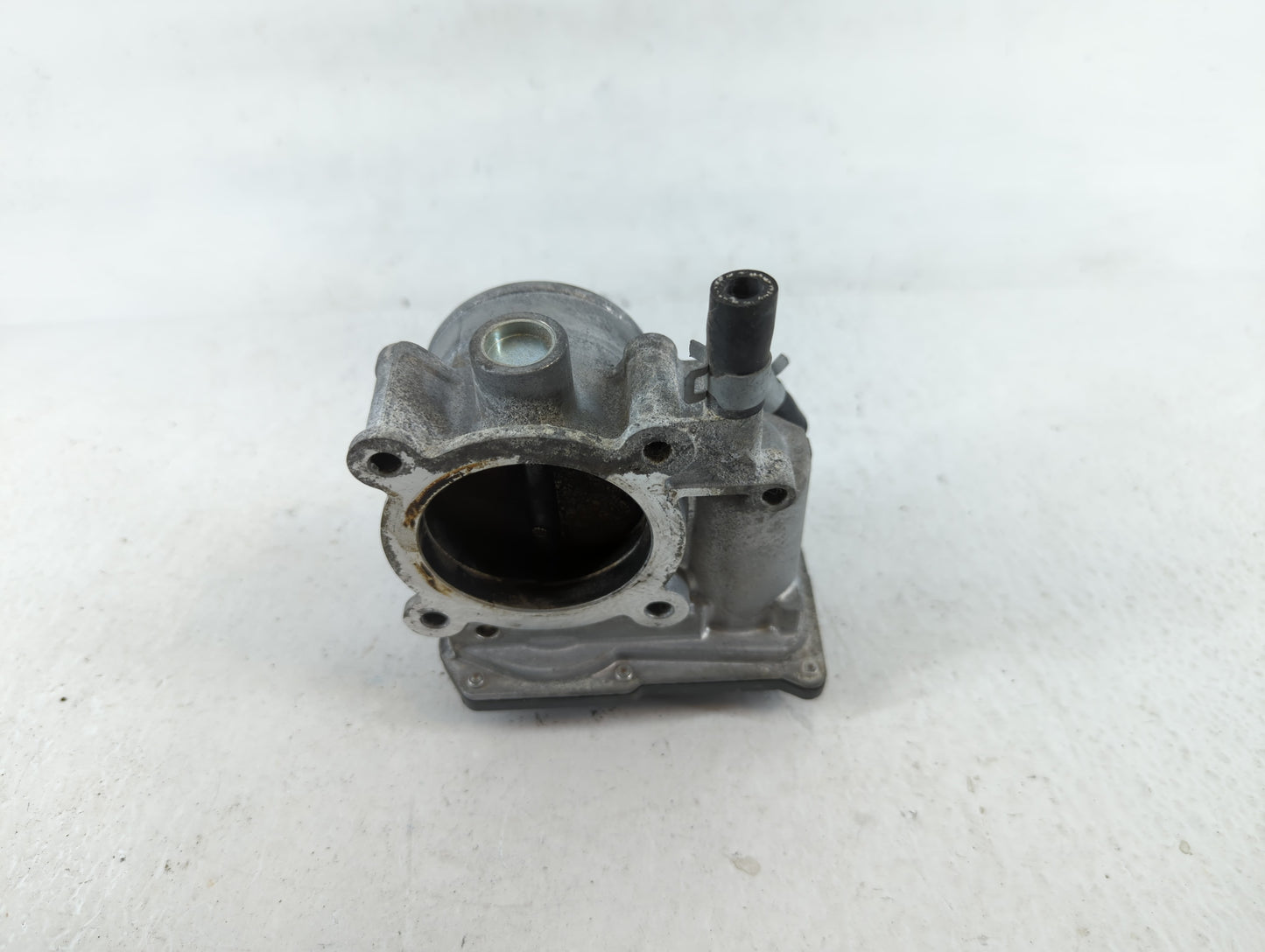 2012-2016 Subaru Impreza Throttle Body P/N:16112AA380 Fits Fits 2011 2012 2013 2014 2015 2016 2017 2018 OEM Used Auto Parts 