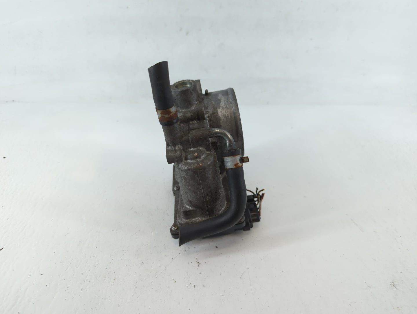 2012-2016 Subaru Impreza Throttle Body P/N:112AA380 Fits Fits 2011 2012 2013 2014 2015 2016 2017 2018 OEM Used Auto Parts - 