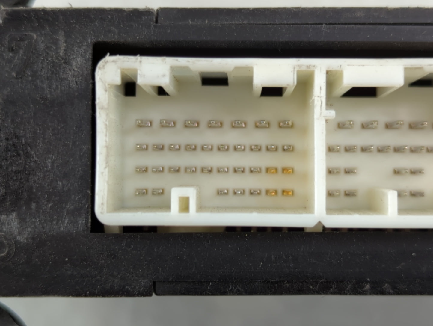 2012 Subaru Impreza PCM Engine Control Computer ECU ECM PCU OEM P/N:112400-7584 22765AC380 Fits OEM Used Auto Parts - Oemuse