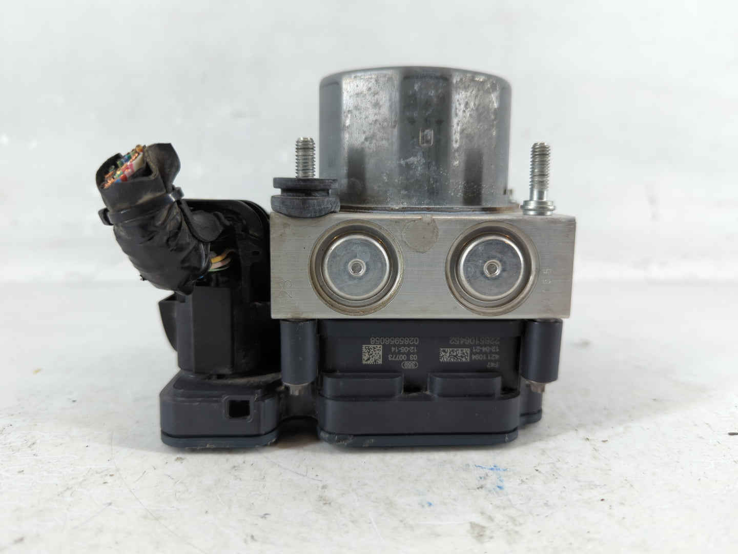 2012 Subaru Impreza ABS Pump Control Module Replacement P/N:27536F J061 269 529 Fits OEM Used Auto Parts - Oemusedautoparts1