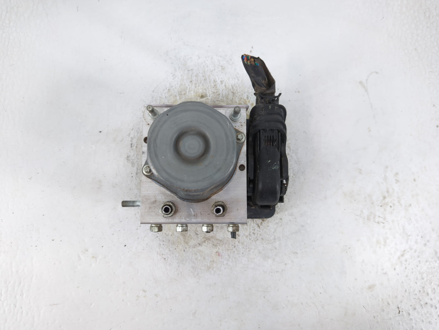 2012 Subaru Impreza ABS Pump Control Module Replacement P/N:27536FJ190 Fits OEM Used Auto Parts - Oemusedautoparts1.com