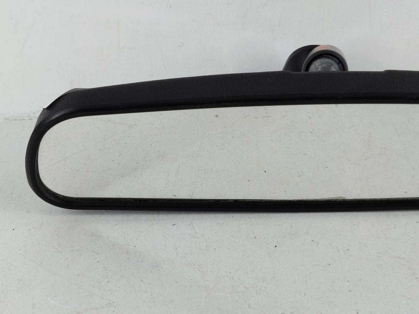 2010-2012 Subaru Legacy Interior Rear View Mirror Replacement OEM P/N:E8011681 Fits Fits 2010 2011 2012 OEM Used Auto Parts 
