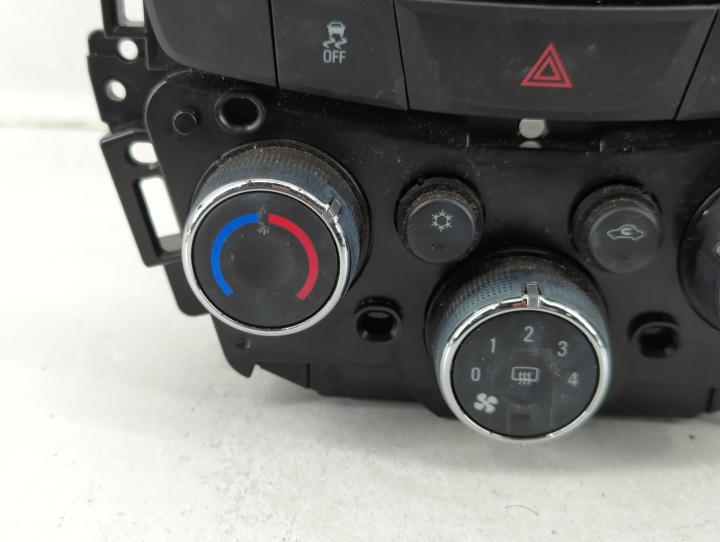 2010-2014 Subaru Legacy Climate Control Module Temperature AC/Heater Replacement P/N:42588188 Fits Fits 2010 2011 2012 2013 