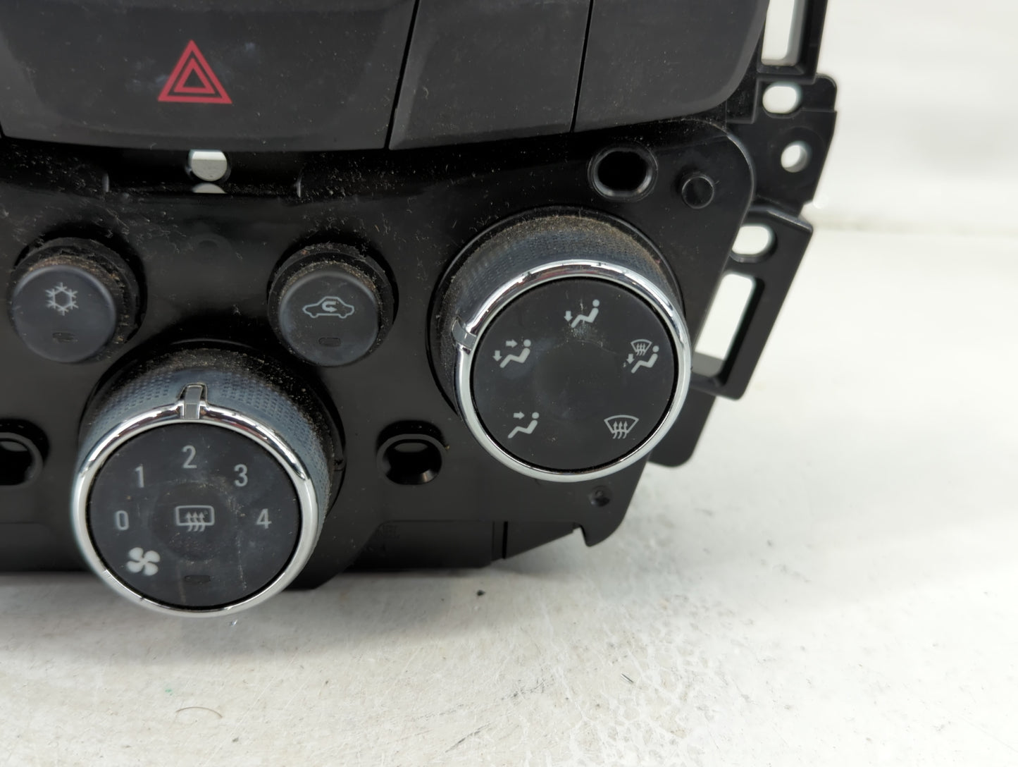 2010-2014 Subaru Legacy Climate Control Module Temperature AC/Heater Replacement P/N:42588188 Fits Fits 2010 2011 2012 2013 