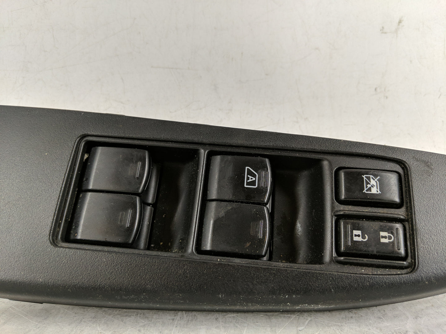 2010-2012 Subaru Legacy Master Power Window Switch Replacement Driver Side Left P/N:A05157589 Fits Fits 2010 2011 2012 OEM U