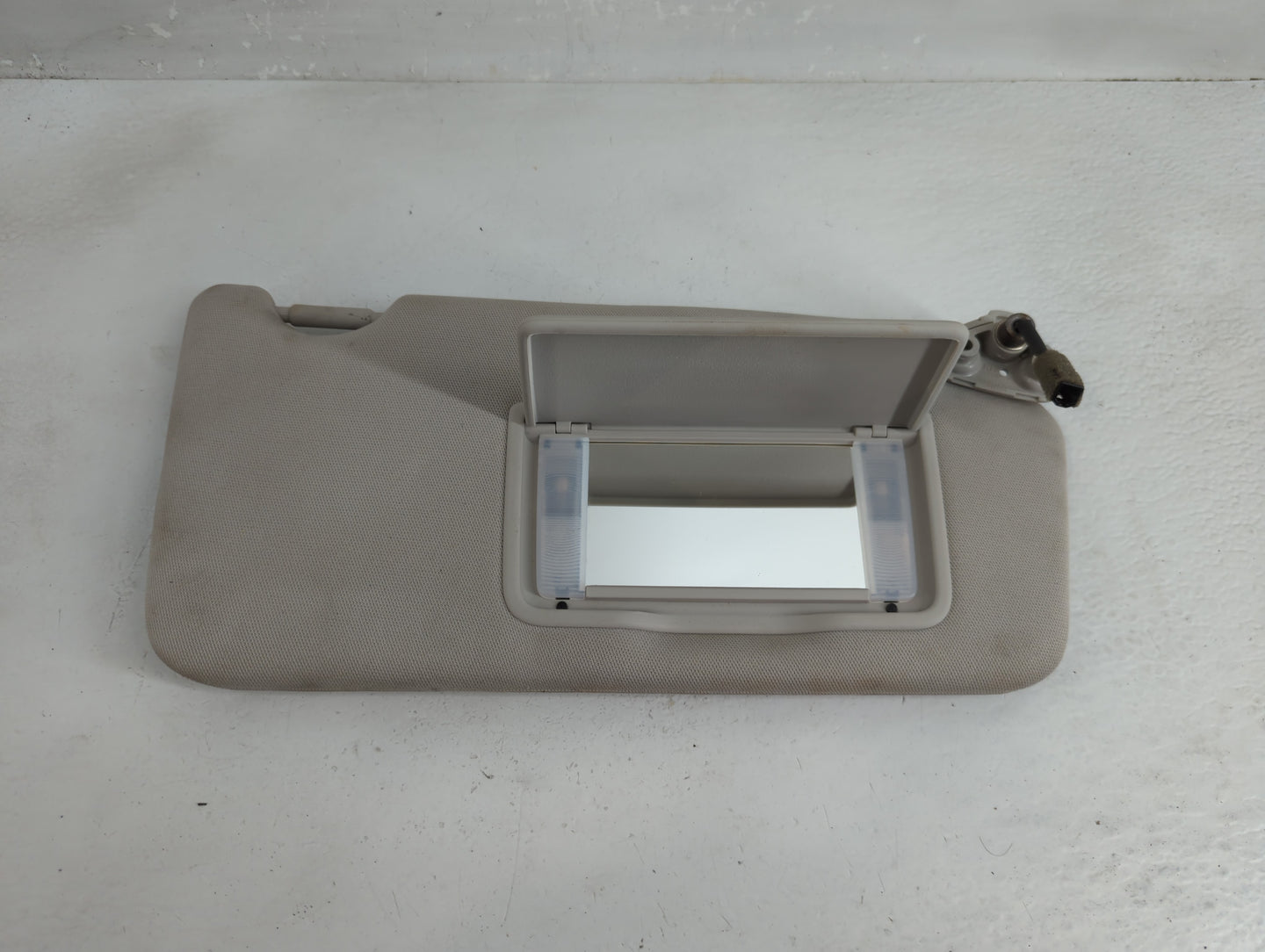 2010-2014 Subaru Legacy Sun Visor Shade Replacement Passenger Right Mirror Fits Fits 2010 2011 2012 2013 2014 OEM Used Auto 