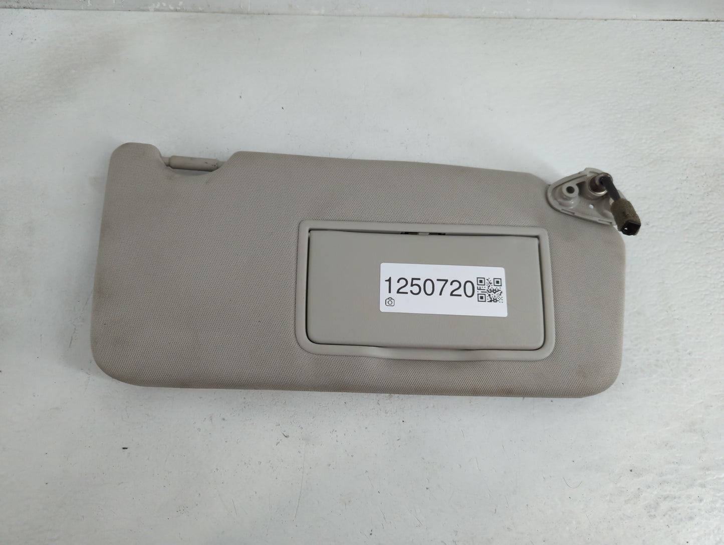 2010-2014 Subaru Legacy Sun Visor Shade Replacement Passenger Right Mirror Fits Fits 2010 2011 2012 2013 2014 OEM Used Auto 