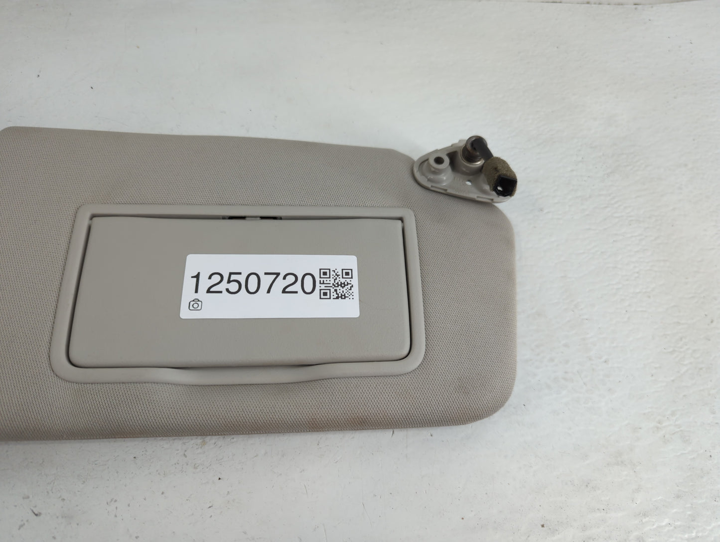 2010-2014 Subaru Legacy Sun Visor Shade Replacement Passenger Right Mirror Fits Fits 2010 2011 2012 2013 2014 OEM Used Auto 