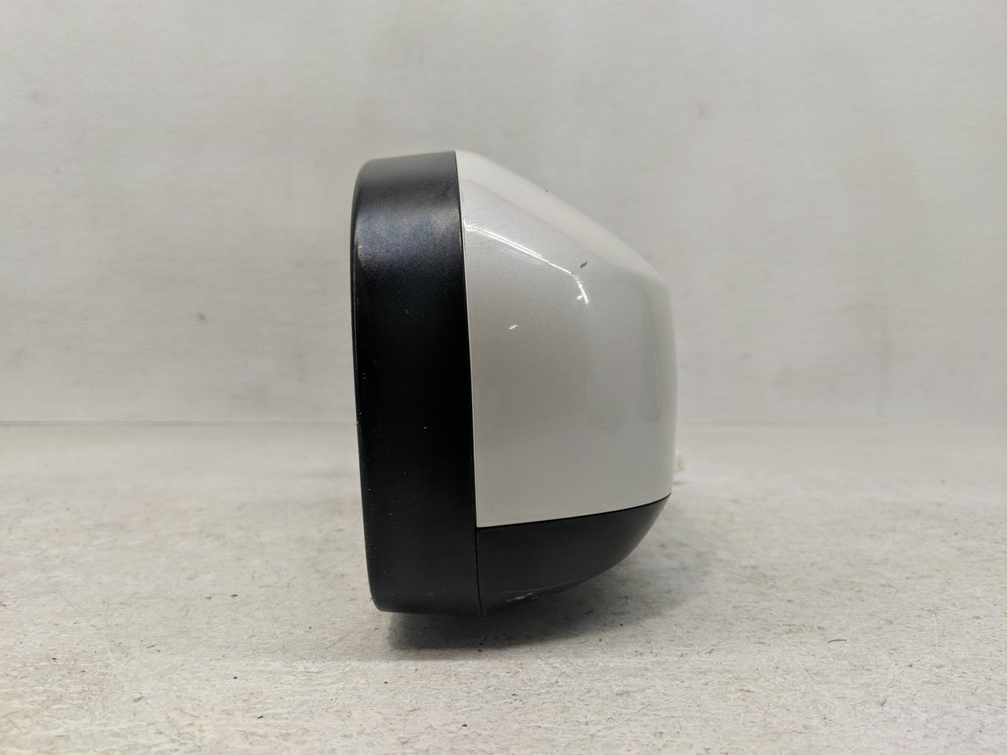 2011-2014 Subaru Legacy Passenger Side View Mirror - Right Door Mirror OEM Used - Oemusedautoparts1.com