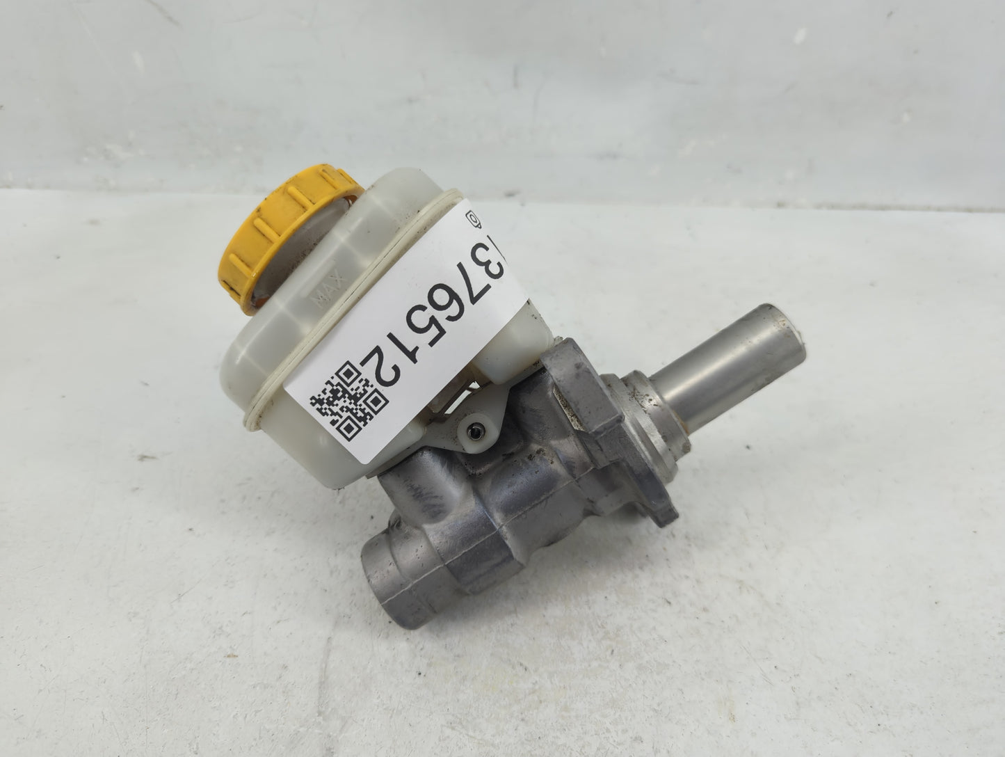2010-2014 Subaru Legacy Brake Master Cylinder - Oemusedautoparts1.com