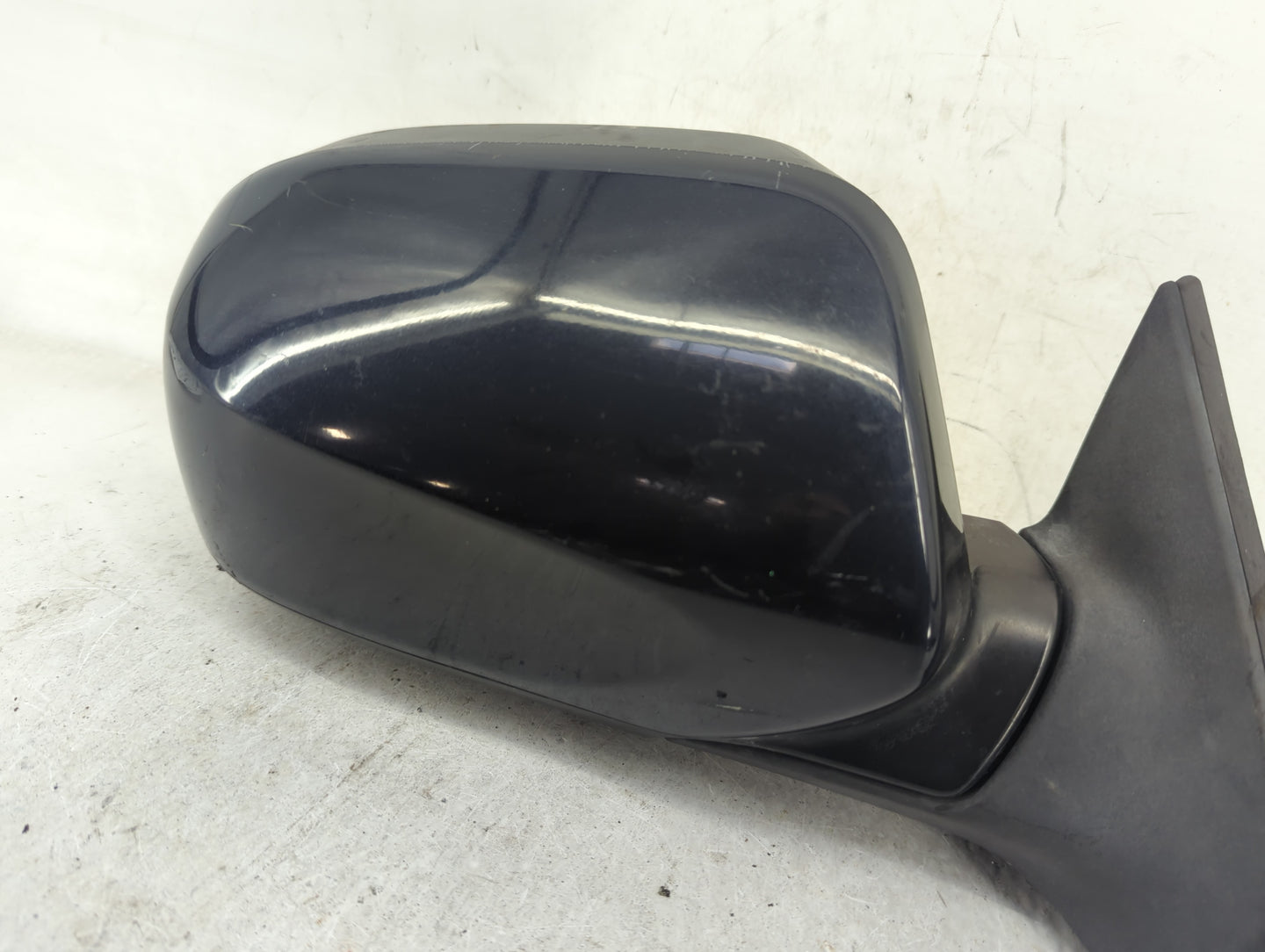 2011-2014 Subaru Legacy Passenger Side View Mirror - Right Door Mirror OEM Used - Oemusedautoparts1.com