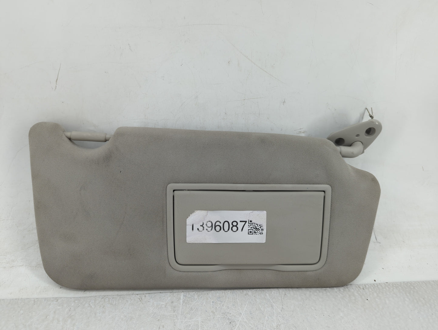 2010-2014 Subaru Legacy Sun Visor Shade Replacement Passenger Right Mirror Fits Fits 2010 2011 2012 2013 2014 OEM Used Auto 