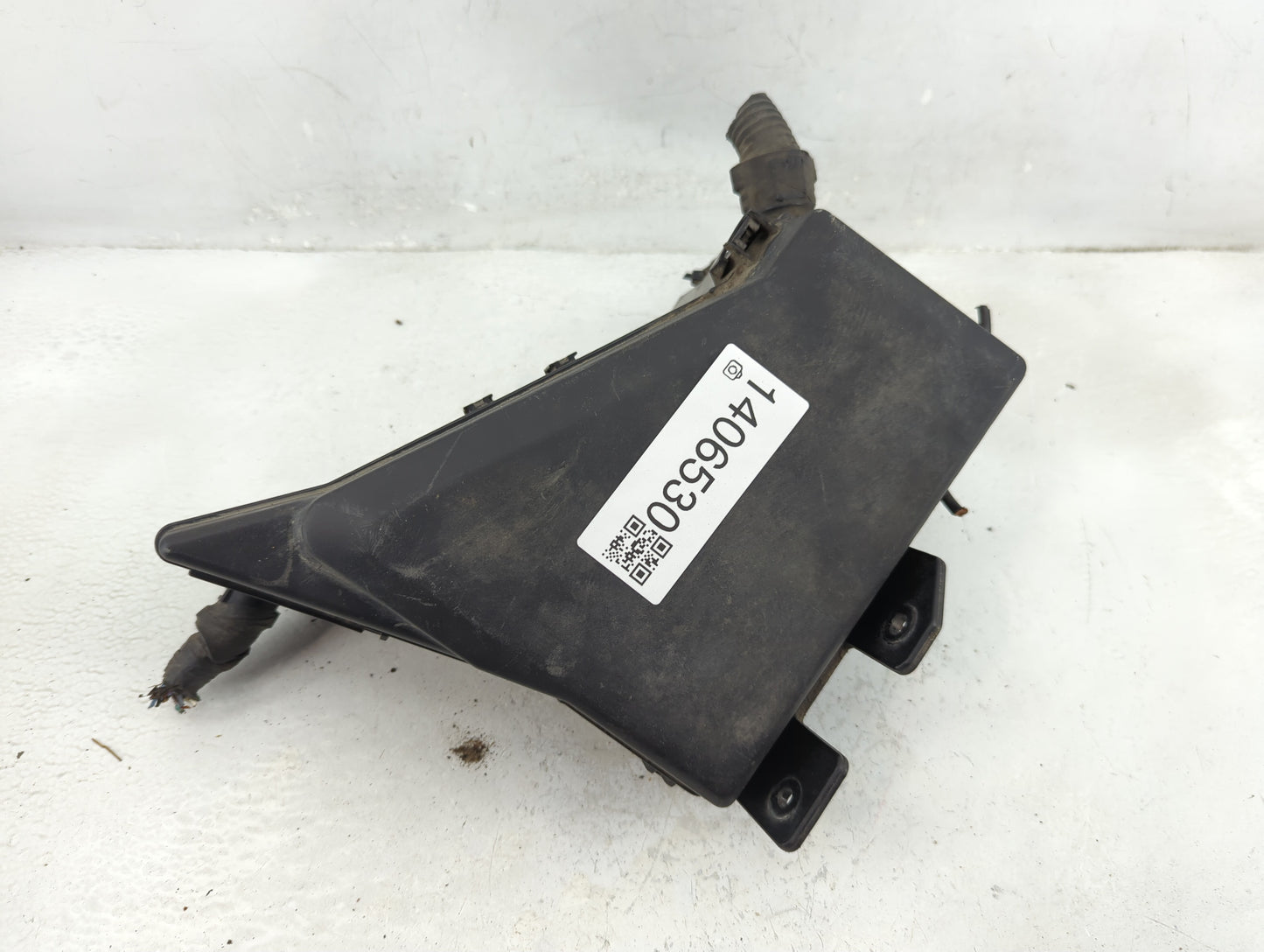 2010-2014 Subaru Legacy Fusebox Fuse Box Panel Relay Module P/N:MB503200B Fits Fits 2010 2011 2012 2013 2014 OEM Used Auto P