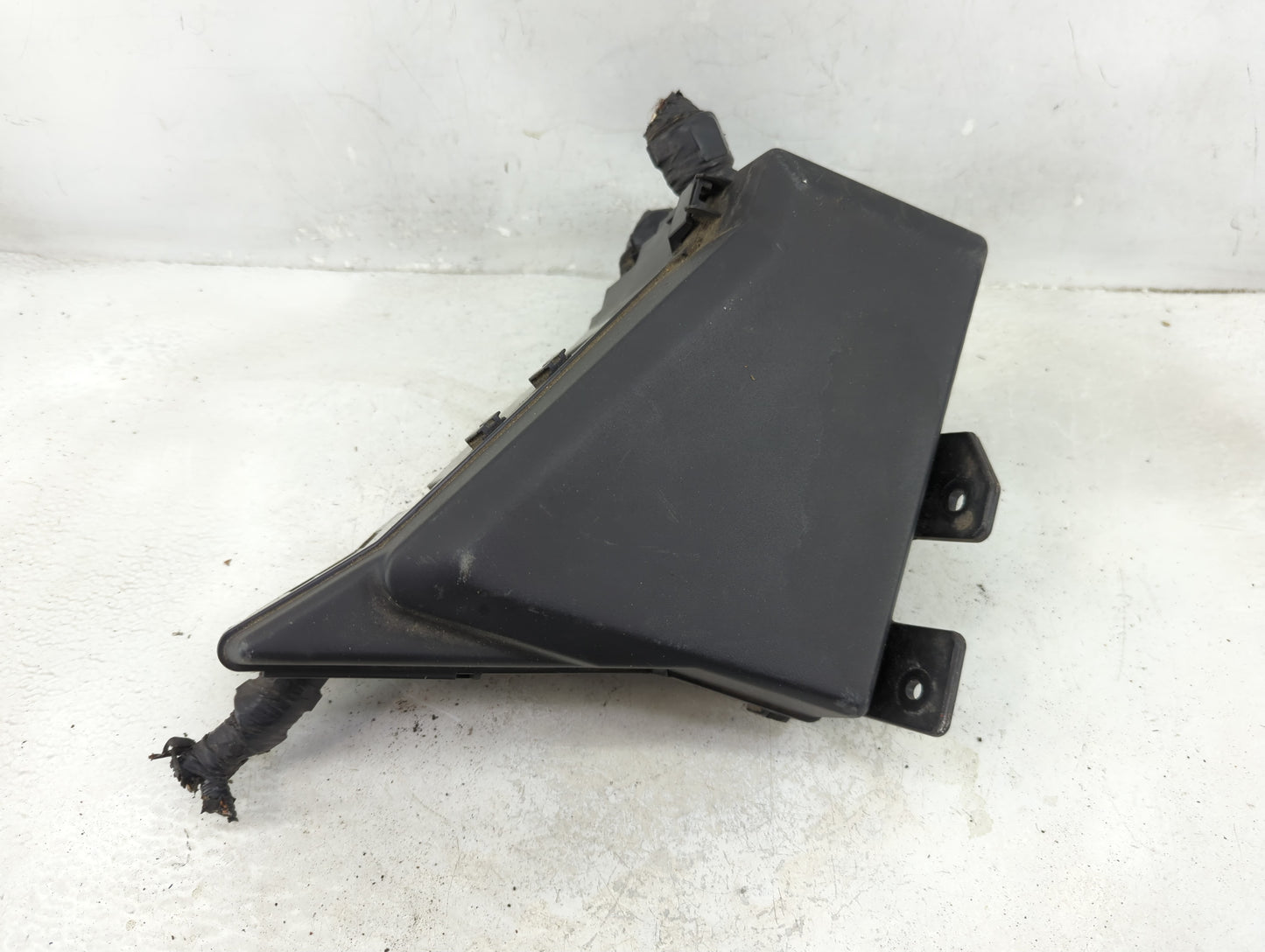 2010-2014 Subaru Legacy Fusebox Fuse Box Panel Relay Module P/N:MB502000B Fits Fits 2010 2011 2012 2013 2014 OEM Used Auto P