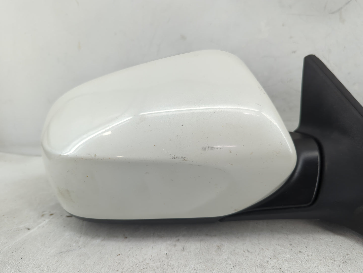 2011-2014 Subaru Legacy Passenger Right Side View Power Door Mirror 1429697 - Oemusedautoparts1.com
