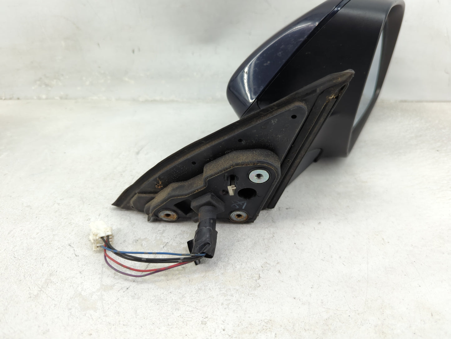 2011-2014 Subaru Legacy Passenger Side View Mirror - Right Door Mirror OEM Used - Oemusedautoparts1.com