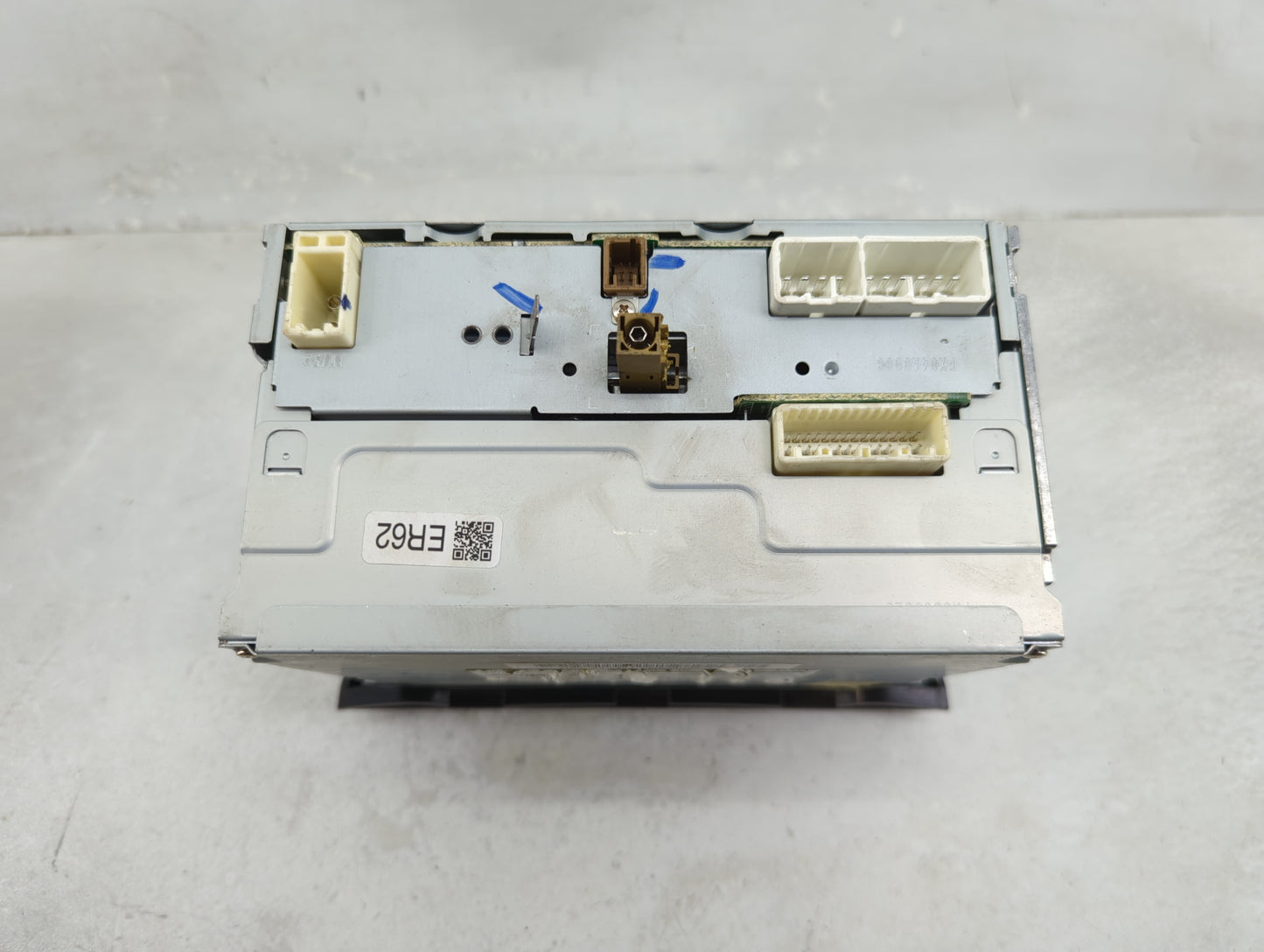 2012 Subaru Legacy Radio AM FM Cd Player Receiver Replacement P/N:86201AJ62A CQ-JF1AE04D Fits OEM Used Auto Parts - Oemuseda