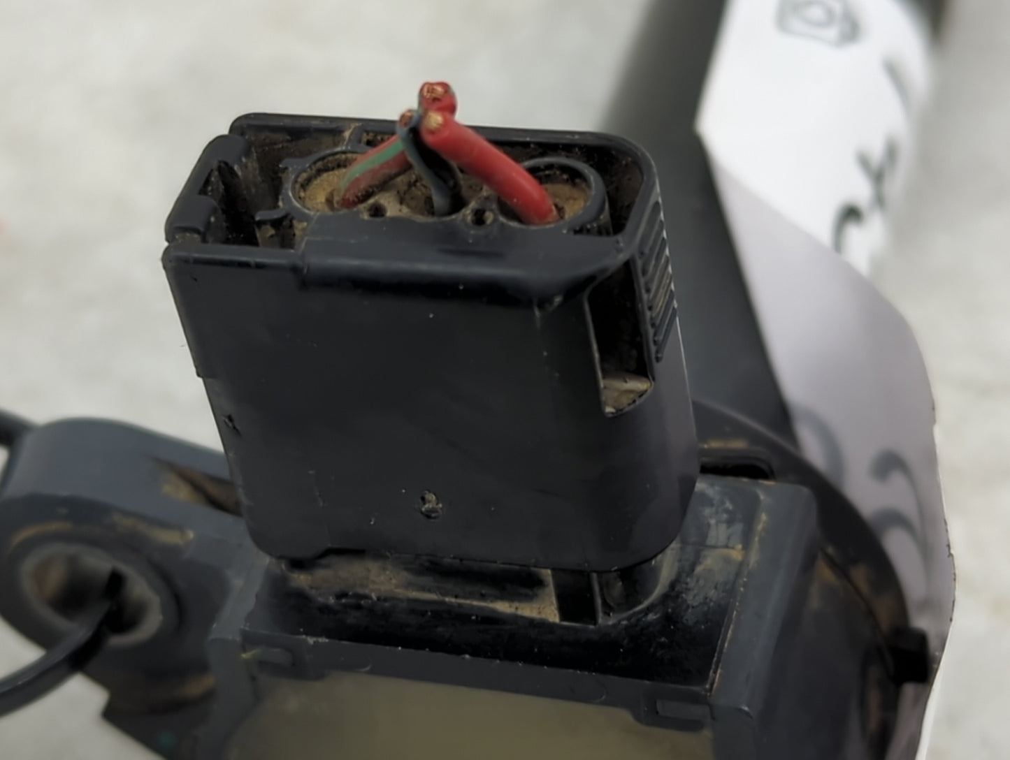 2010-2012 Subaru Legacy Ignition Coil Igniter Pack - Oemusedautoparts1.com
