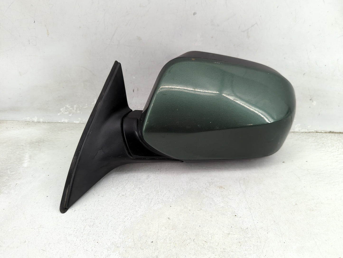 2011-2014 Subaru Legacy Driver Side View Mirror - Left Door Mirror OEM Used - Oemusedautoparts1.com