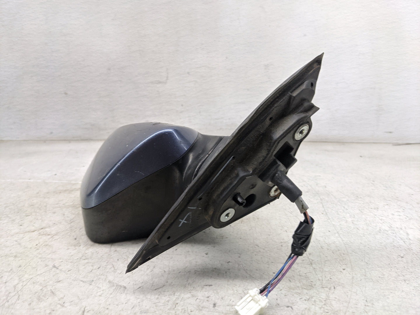 2012 Subaru Legacy Driver Side View Mirror - Left Door Mirror OEM Used - Oemusedautoparts1.com
