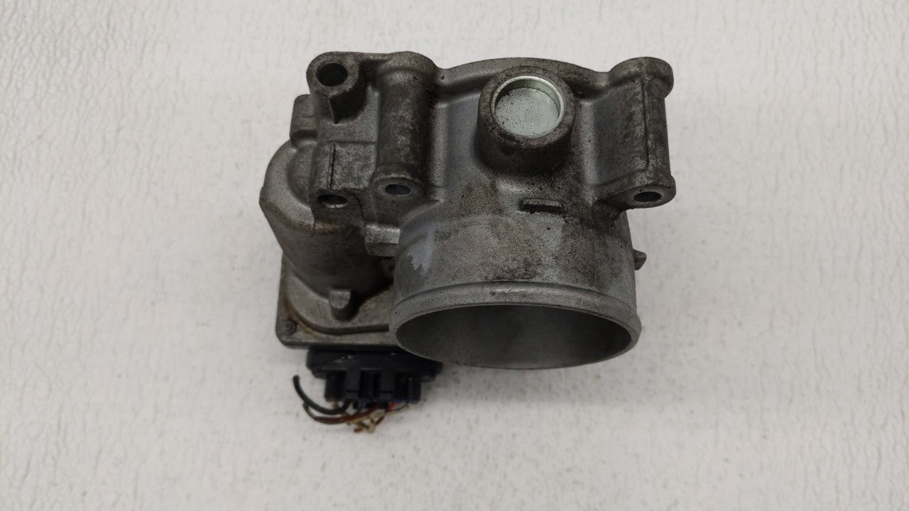 2010-2012 Subaru Legacy Throttle Body P/N:16112AA350 Fits Fits 2010 2011 2012 OEM Used Auto Parts - Oemusedautoparts1.com
