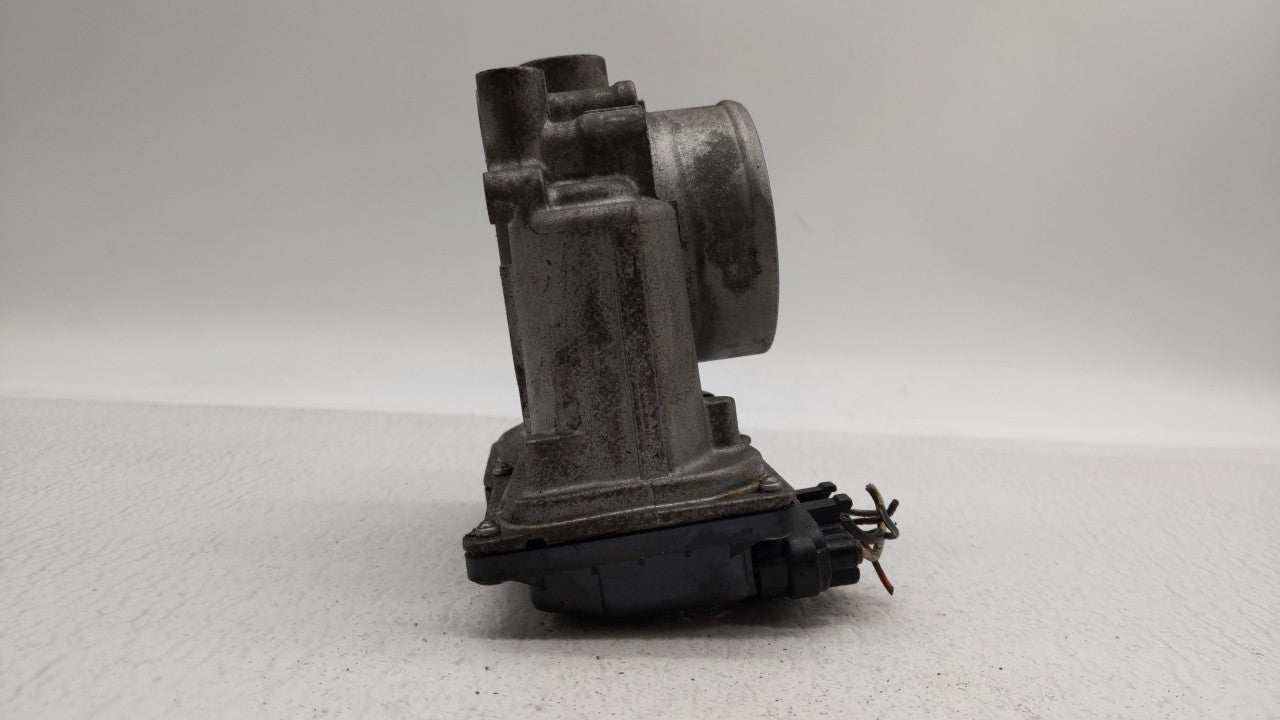 2010-2012 Subaru Legacy Throttle Body P/N:16112AA350 Fits Fits 2010 2011 2012 OEM Used Auto Parts - Oemusedautoparts1.com