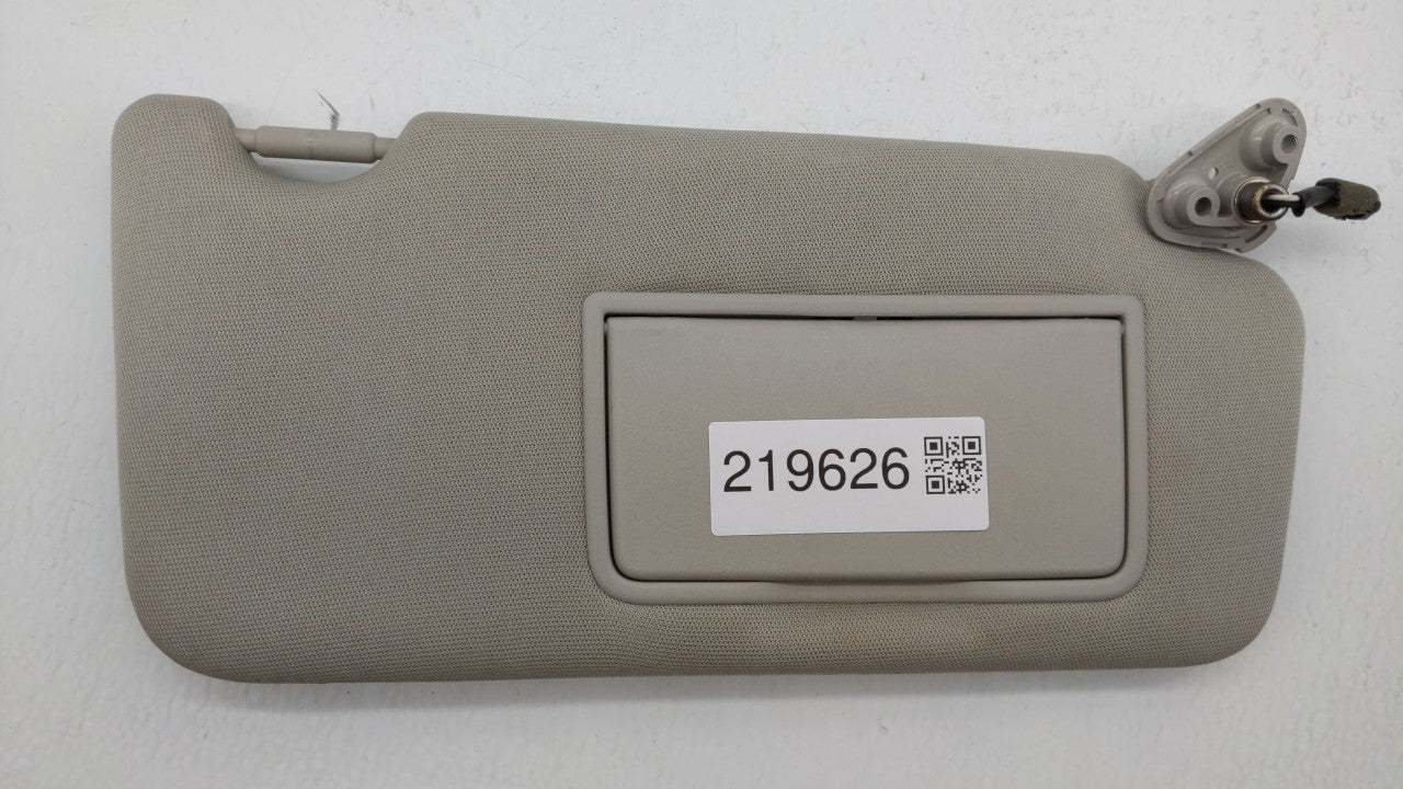 2010-2014 Subaru Legacy Sun Visor Shade Replacement Passenger Right Mirror Fits Fits 2010 2011 2012 2013 2014 OEM Used Auto 