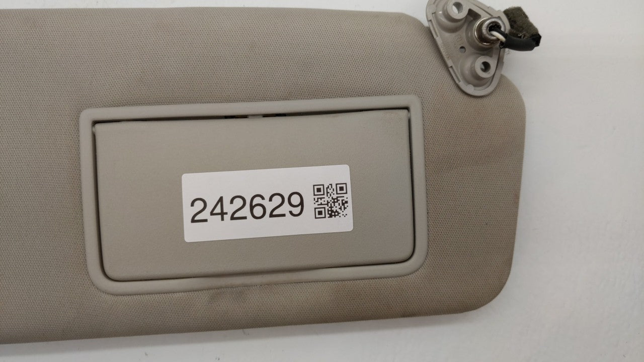 2010-2014 Subaru Legacy Sun Visor Shade Replacement Passenger Right Mirror Fits Fits 2010 2011 2012 2013 2014 OEM Used Auto 