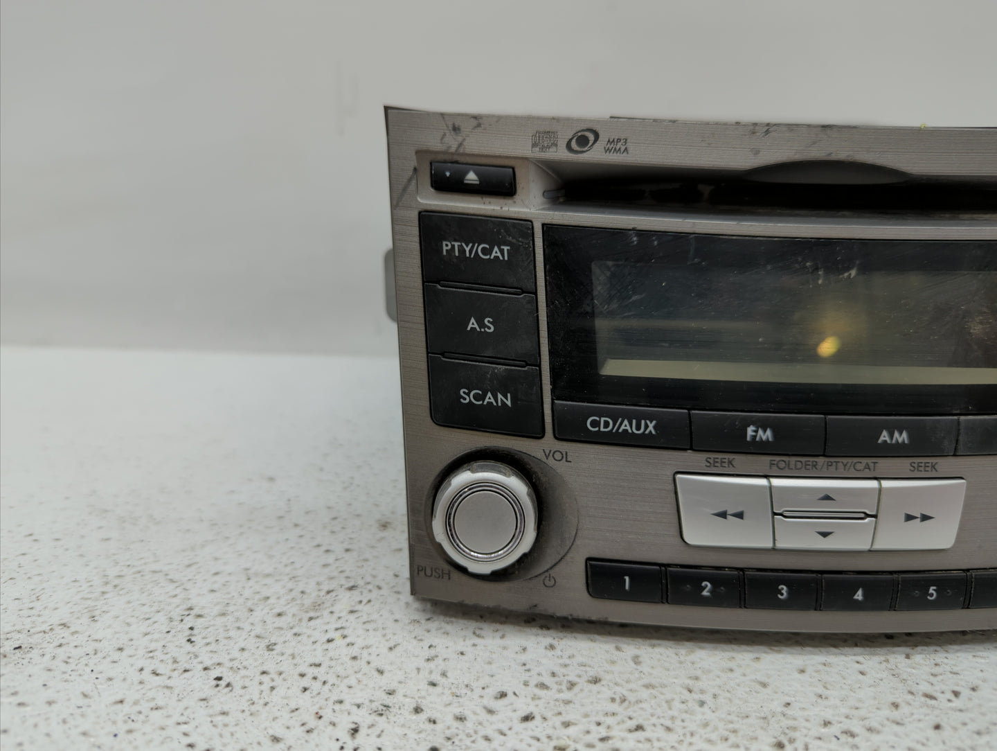 2012-2014 Subaru Legacy Am Fm Cd Player Radio Receiver - Oemusedautoparts1.com
