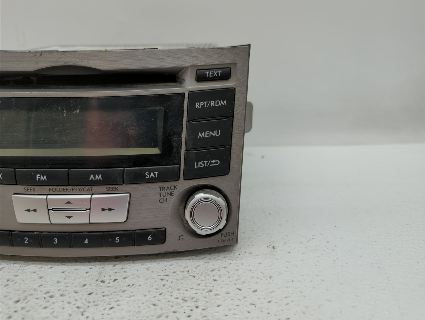 2012-2014 Subaru Legacy Am Fm Cd Player Radio Receiver - Oemusedautoparts1.com