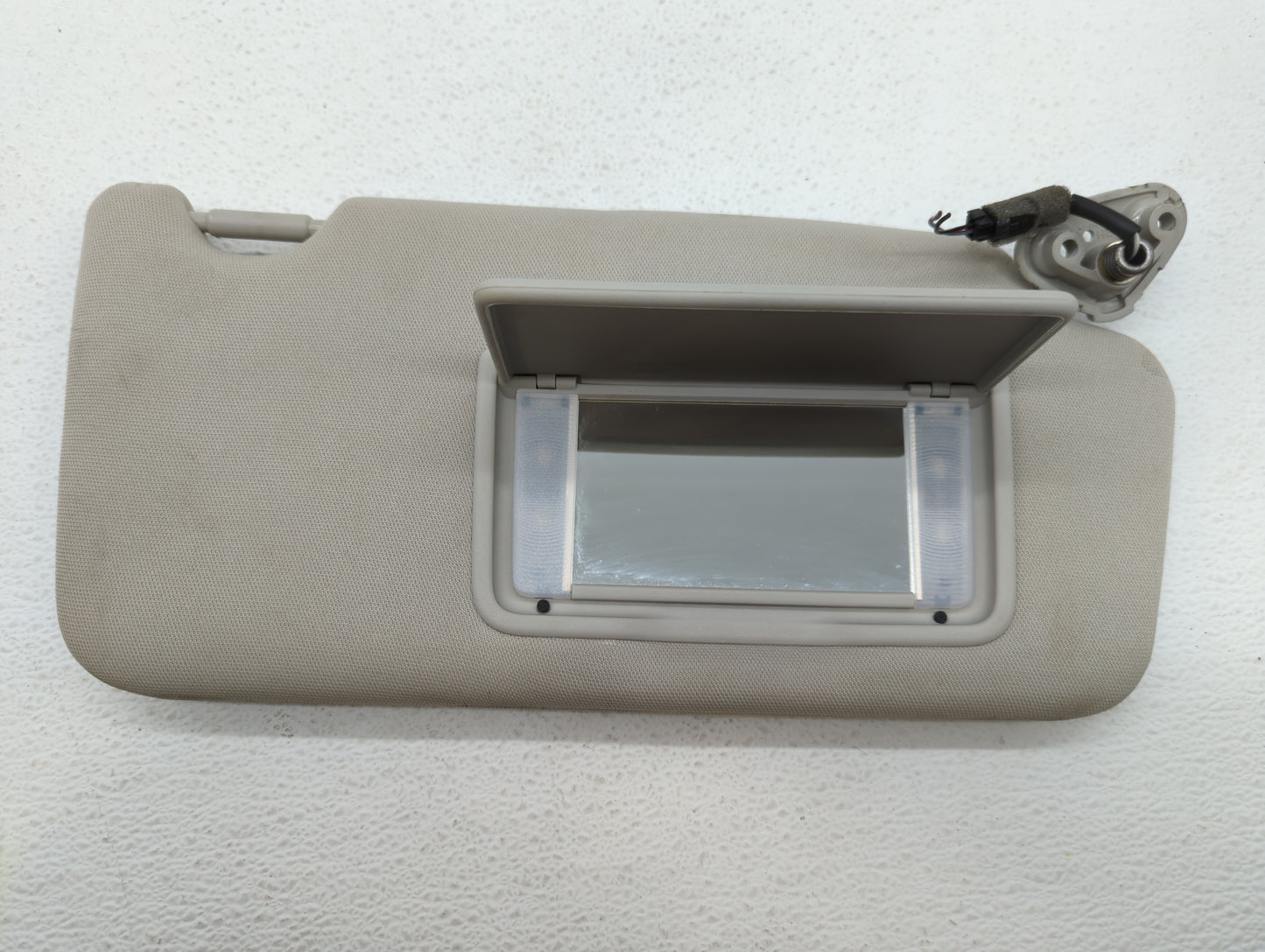 2010-2014 Subaru Legacy Sun Visor Shade Replacement Passenger Right Mirror Fits Fits 2010 2011 2012 2013 2014 OEM Used Auto 