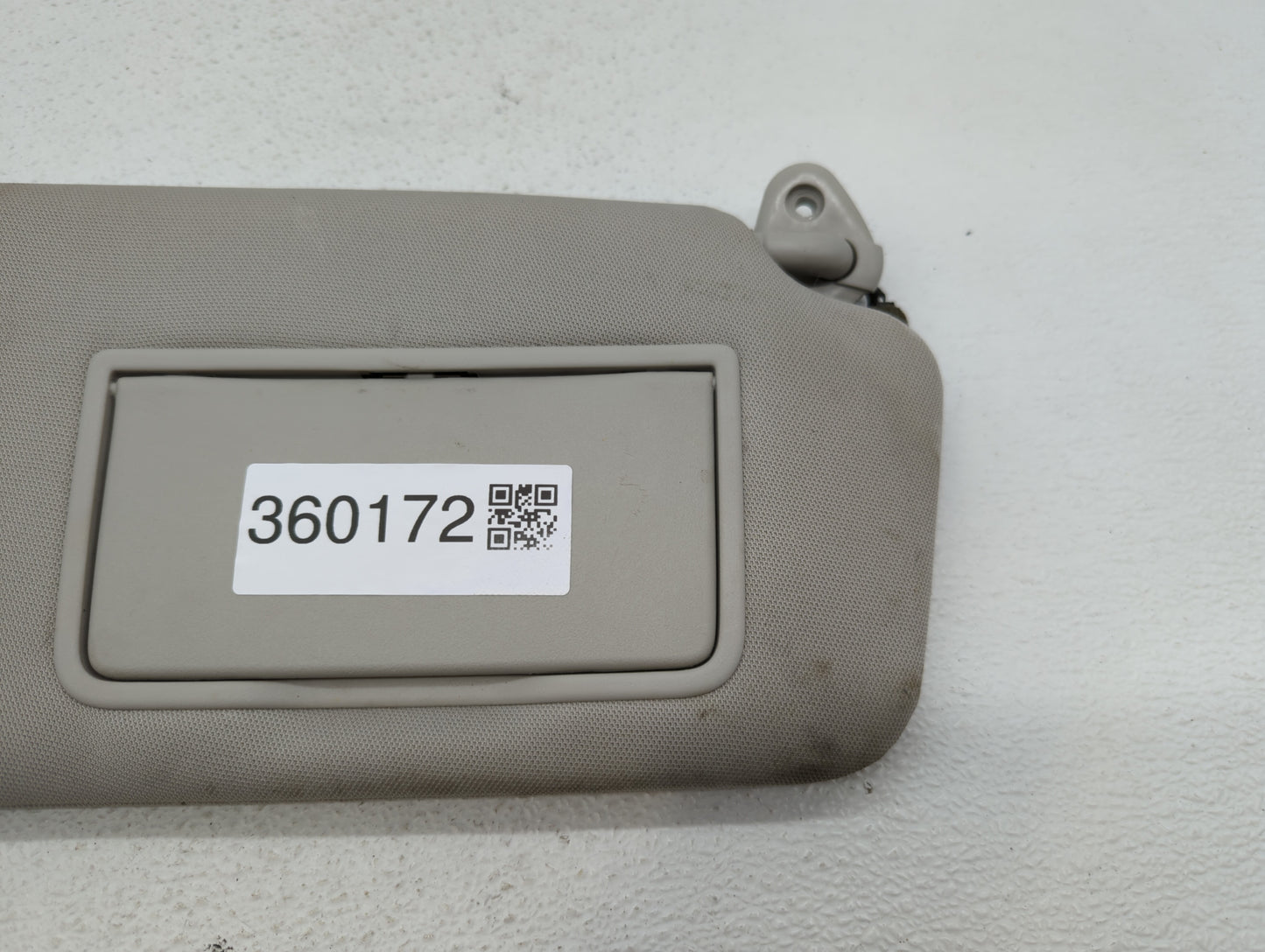 2010-2014 Subaru Legacy Sun Visor Shade Replacement Passenger Right Mirror Fits Fits 2010 2011 2012 2013 2014 OEM Used Auto 
