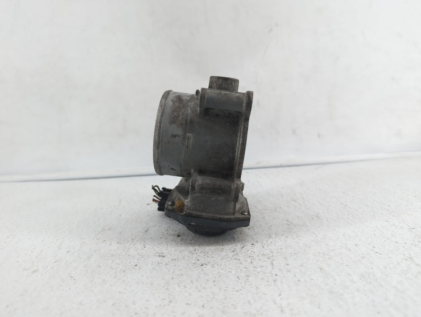 2010-2012 Subaru Legacy Throttle Body P/N:16112AA350 Fits Fits 2010 2011 2012 OEM Used Auto Parts - Oemusedautoparts1.com