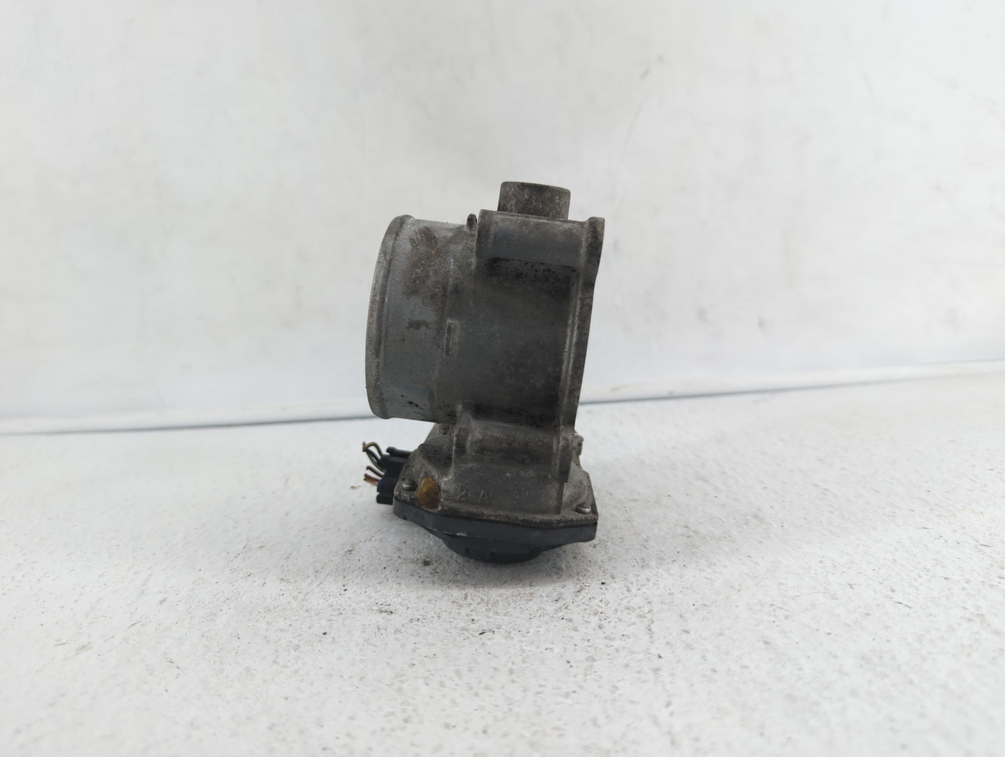 2010-2012 Subaru Legacy Throttle Body P/N:16112AA350 Fits Fits 2010 2011 2012 OEM Used Auto Parts - Oemusedautoparts1.com