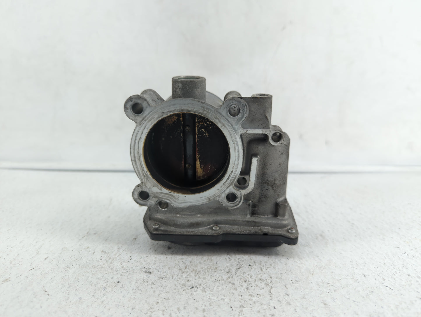2010-2012 Subaru Legacy Throttle Body P/N:16112AA350 Fits Fits 2010 2011 2012 OEM Used Auto Parts - Oemusedautoparts1.com