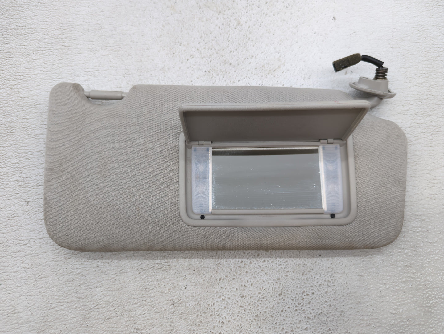 2010-2014 Subaru Legacy Sun Visor Shade Replacement Passenger Right Mirror Fits Fits 2010 2011 2012 2013 2014 OEM Used Auto 