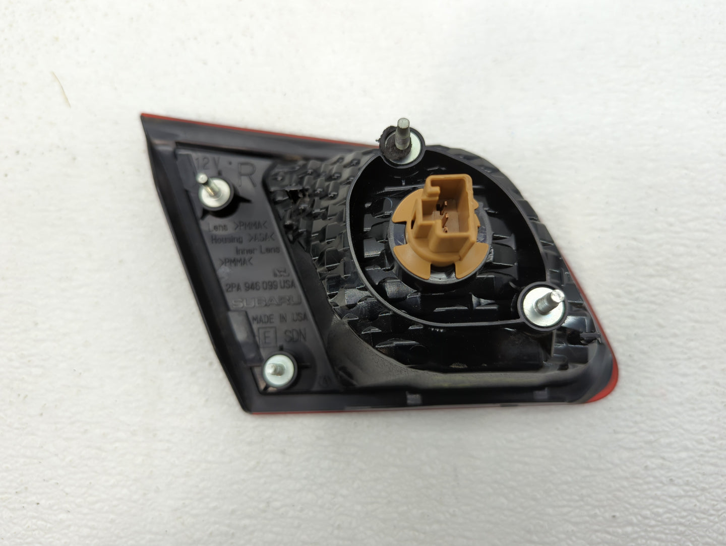 2010-2014 Subaru Legacy Tail Light Assembly Passenger Right OEM P/N:2PA 946 099 Fits Fits 2010 2011 2012 2013 2014 OEM Used 