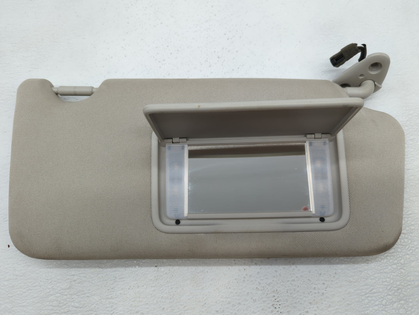 2010-2014 Subaru Legacy Sun Visor Shade Replacement Passenger Right Mirror Fits Fits 2010 2011 2012 2013 2014 OEM Used Auto 