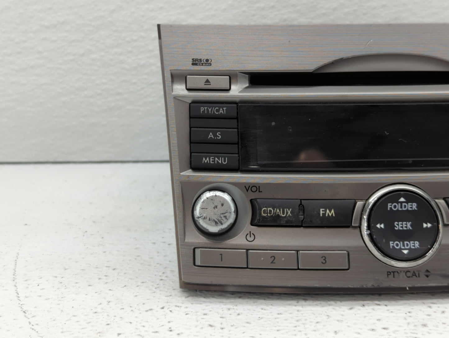 2010-2012 Subaru Legacy Am Fm Cd Player Radio Receiver - Oemusedautoparts1.com