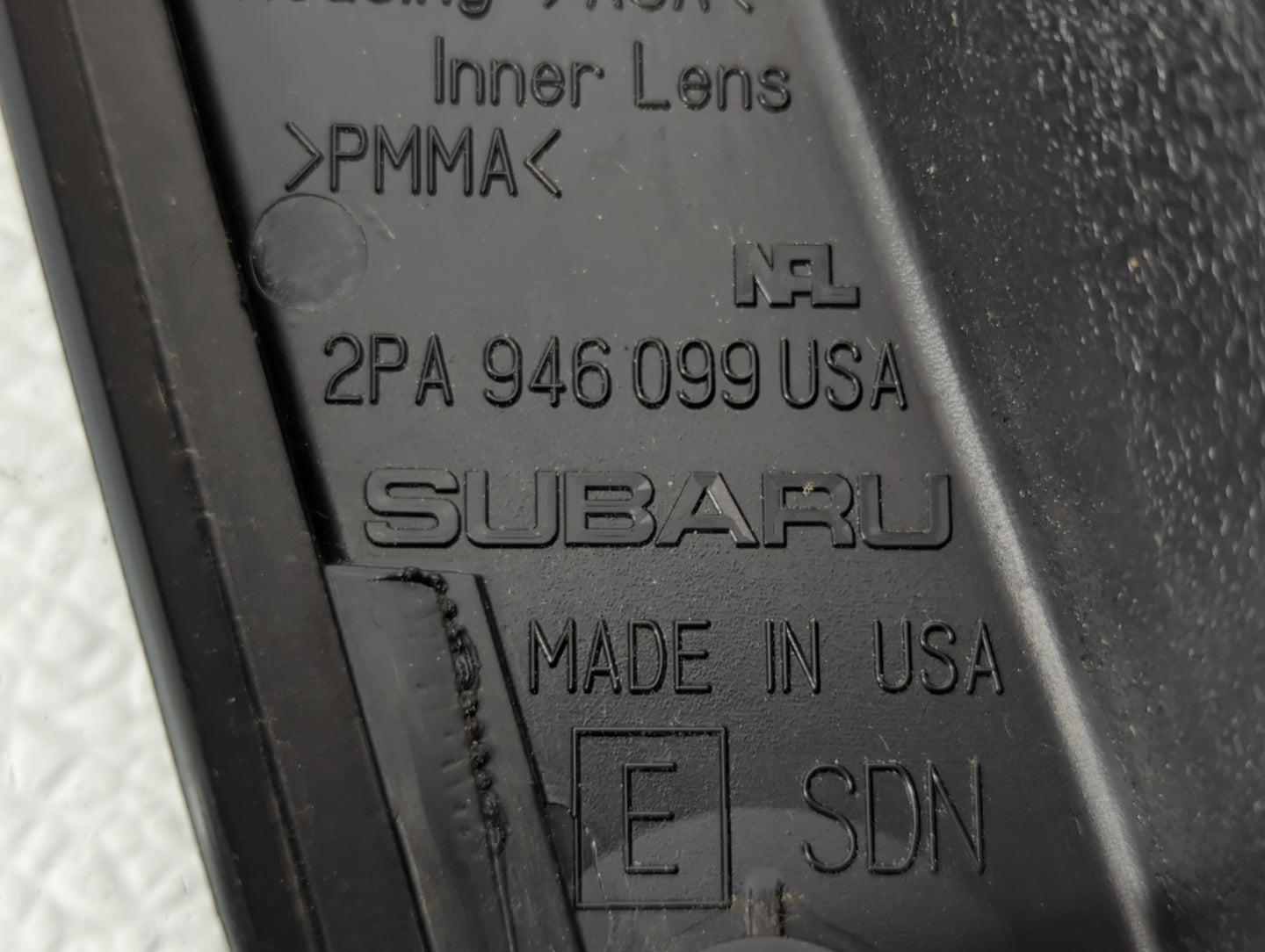 2010-2014 Subaru Legacy Tail Light Assembly Passenger Right OEM P/N:2PA 946 099 Fits Fits 2010 2011 2012 2013 2014 OEM Used 