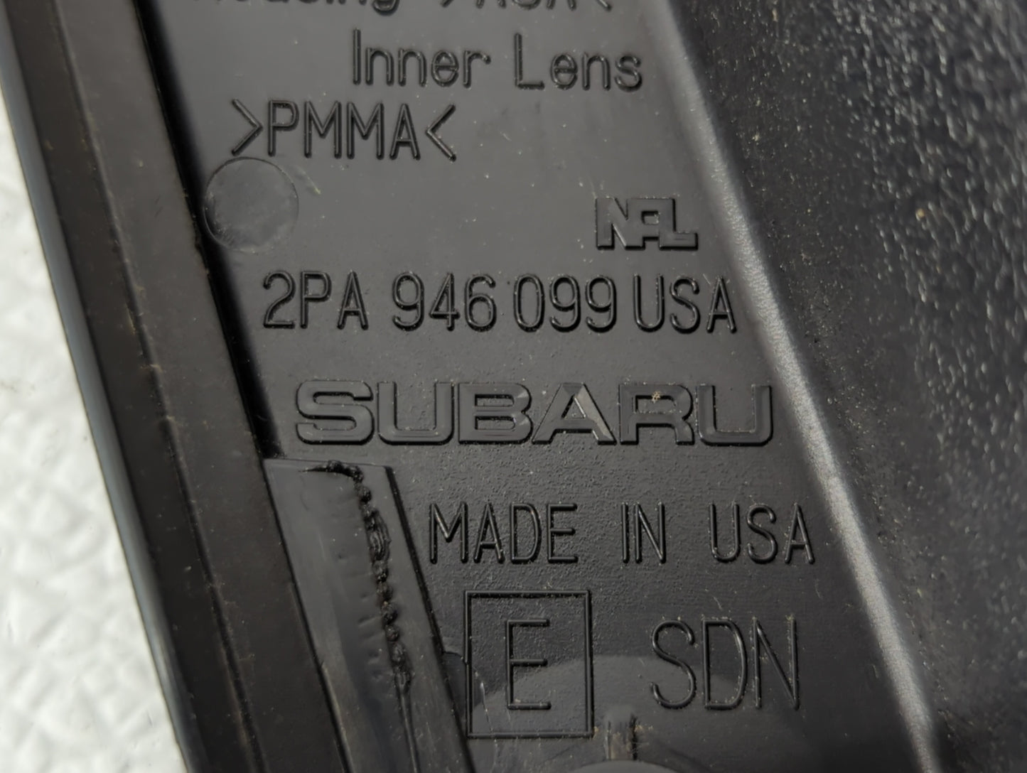 2010-2014 Subaru Legacy Tail Light Assembly Passenger Right OEM P/N:2PA 946 099 Fits Fits 2010 2011 2012 2013 2014 OEM Used 