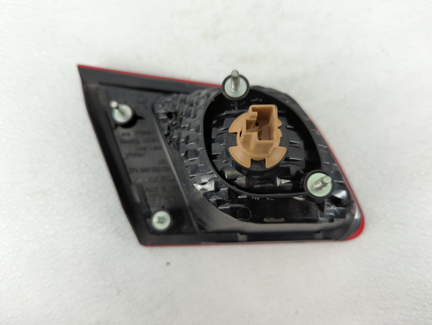 2010-2014 Subaru Legacy Tail Light Assembly Passenger Right OEM P/N:2PA 946 099 Fits Fits 2010 2011 2012 2013 2014 OEM Used 
