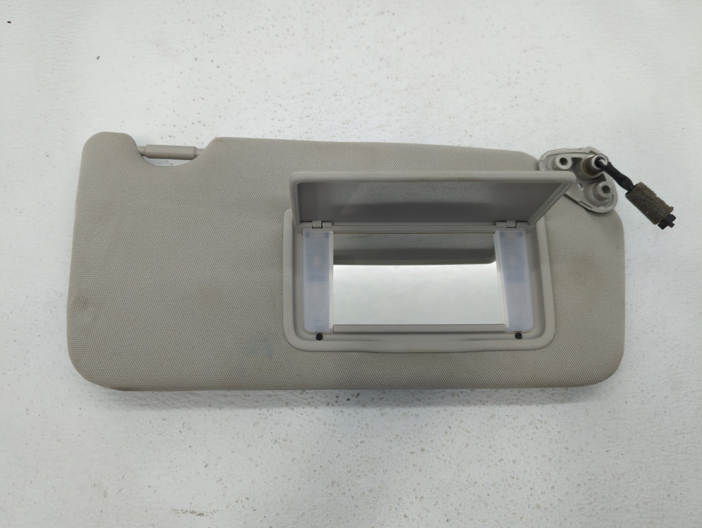 2010-2014 Subaru Legacy Sun Visor Shade Replacement Passenger Right Mirror Fits Fits 2010 2011 2012 2013 2014 OEM Used Auto 