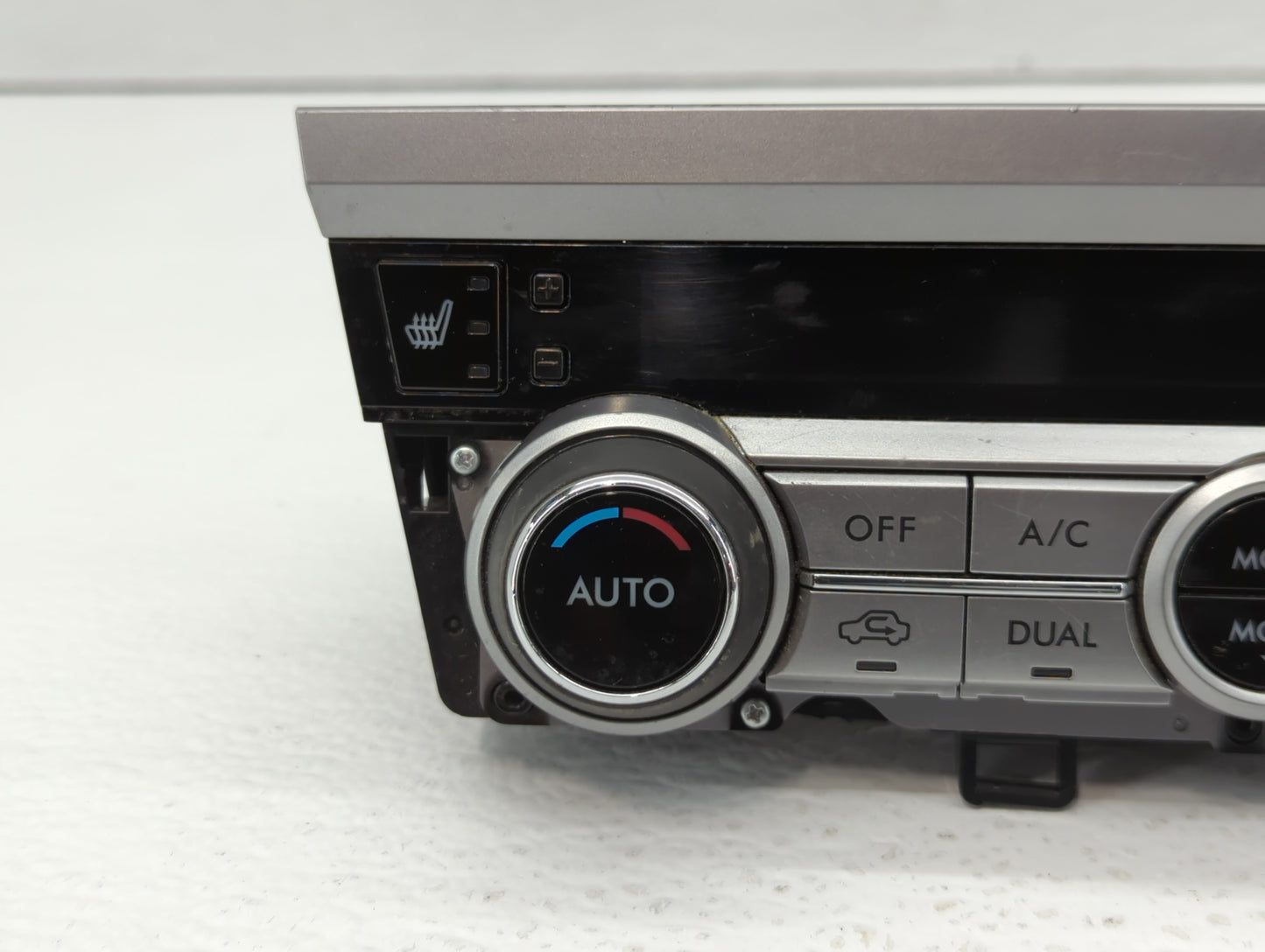 2010-2014 Subaru Legacy Climate Control Module Temperature AC/Heater Replacement P/N:72311AL11A 72311AJ08A Fits OEM Used Aut