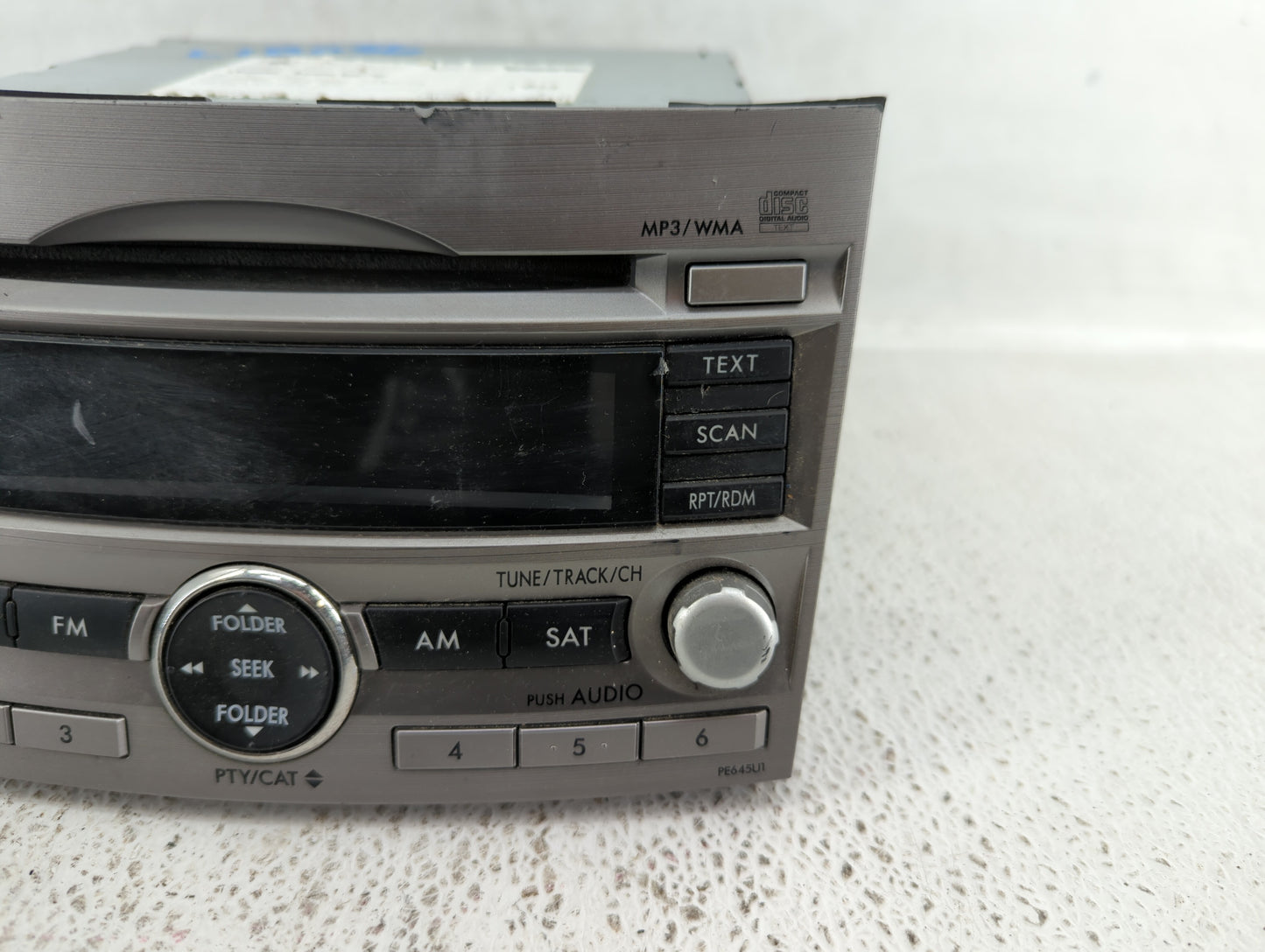 2010-2012 Subaru Legacy Am Fm Cd Player Radio Receiver - Oemusedautoparts1.com
